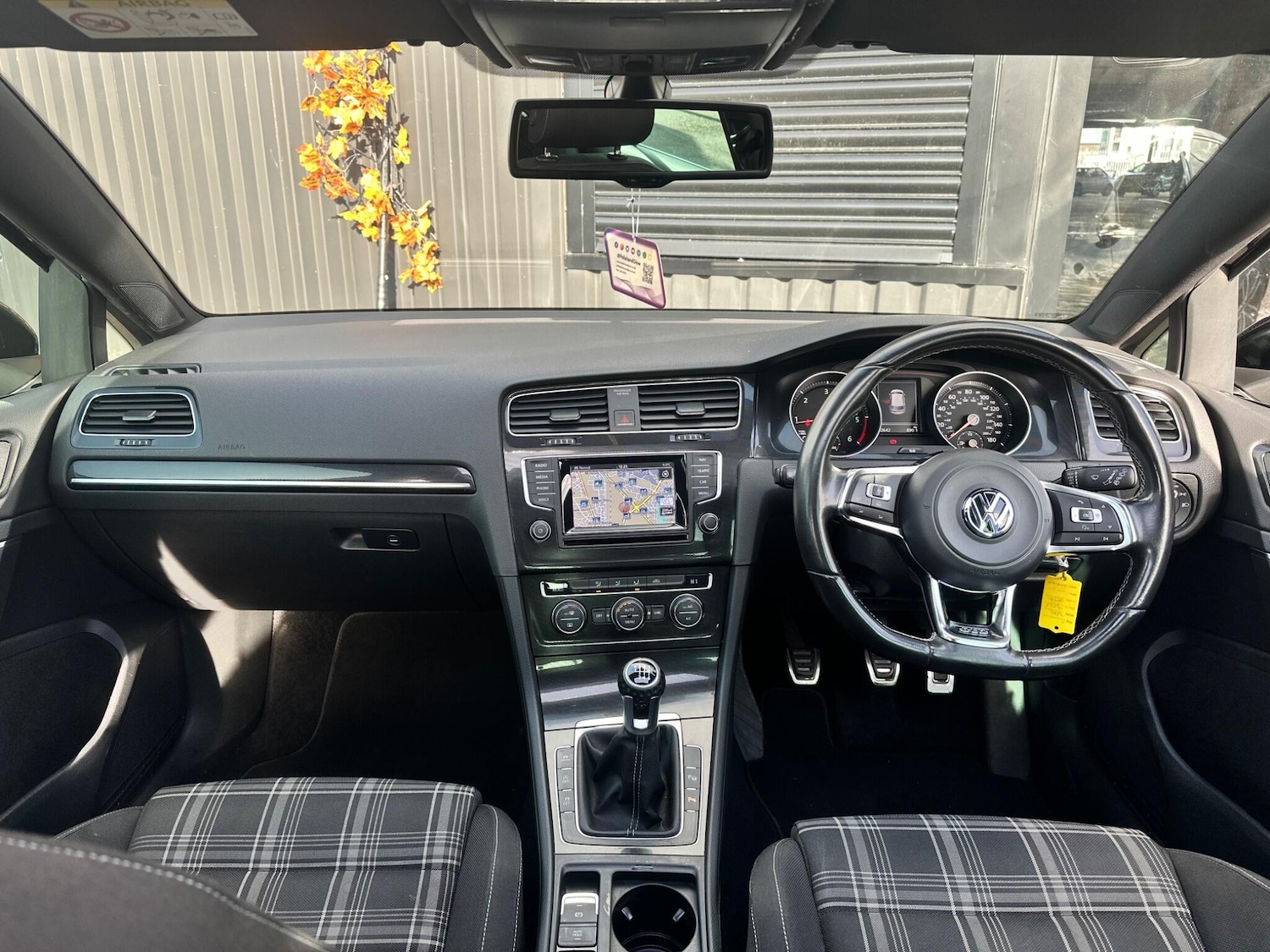 Used Volkswagen Golf 2014 for sale - 76409352: Photo 30