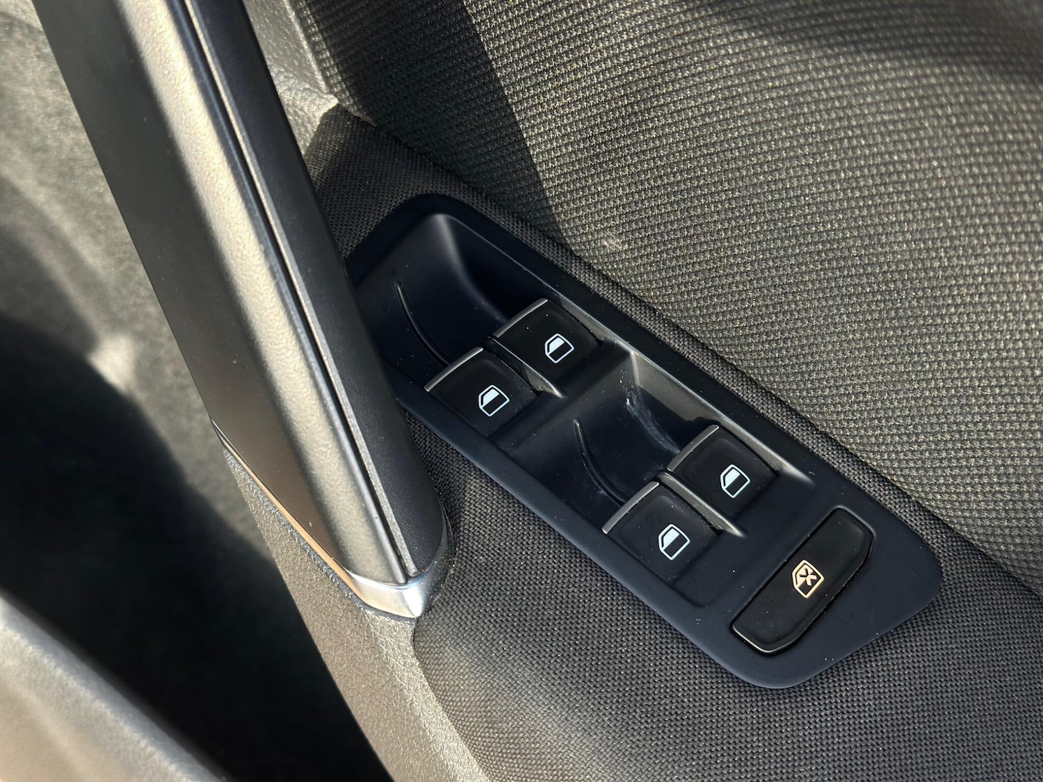 Used Volkswagen Golf 2014 for sale - 76409352: Photo 37