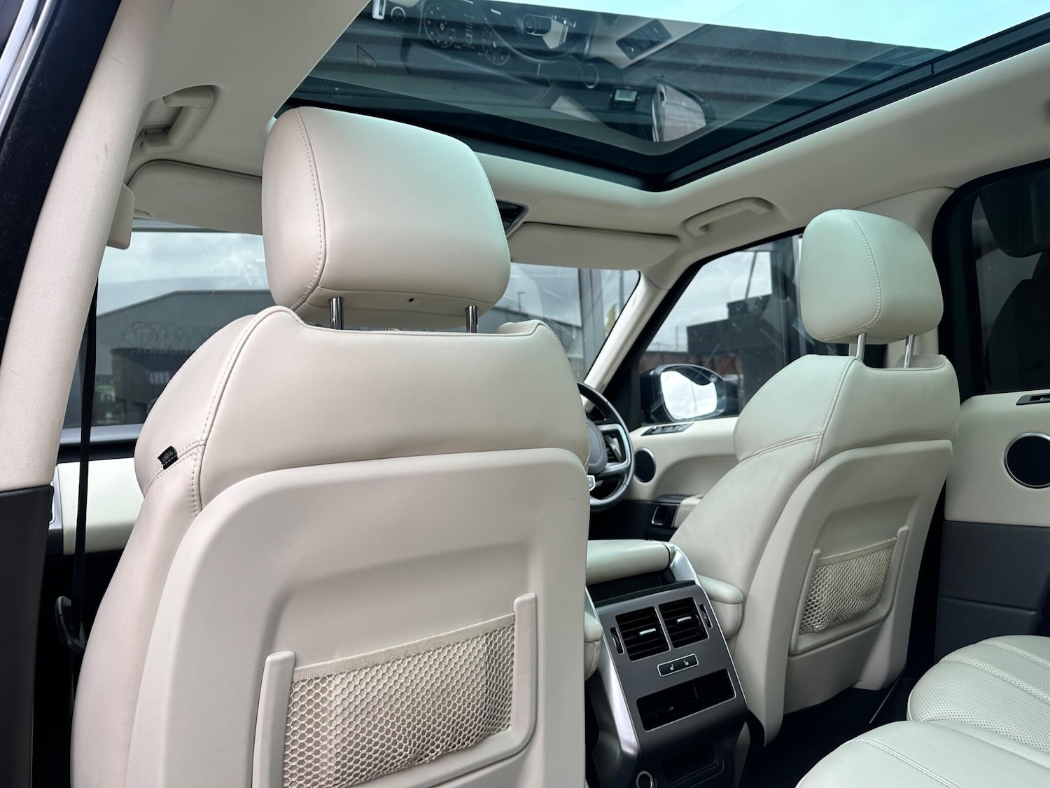 Used Land Rover Range Rover Sport 2017 for sale - 76550892: Photo 26