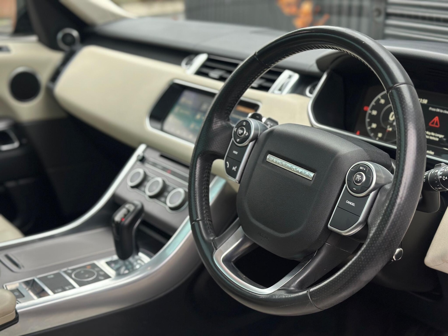 Used Land Rover Range Rover Sport 2017 for sale - 76550892: Photo 34