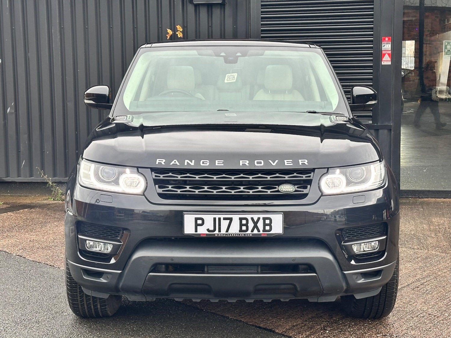 Used Land Rover Range Rover Sport 2017 for sale - 76550892: Photo 4