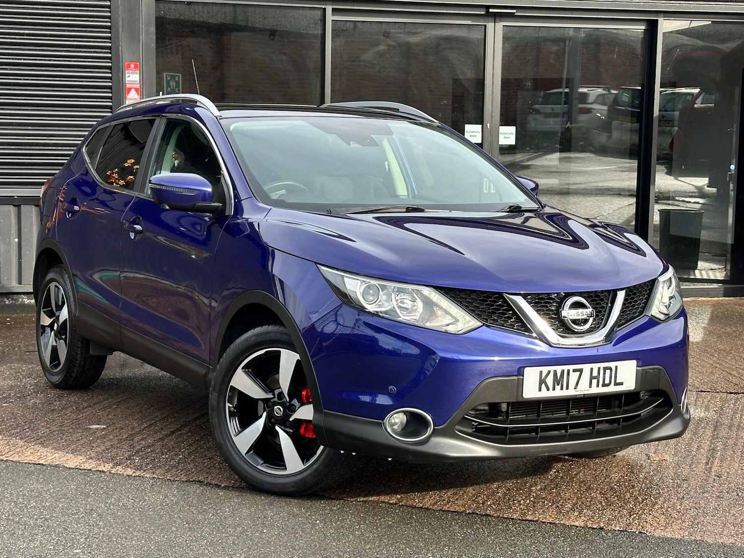 Used Nissan Qashqai 2017 for sale - 76389358: Photo 2