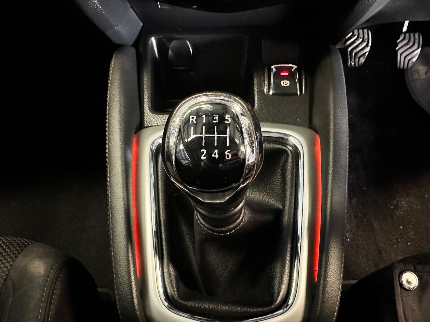 Used Nissan Qashqai 2017 for sale - 76389358: Photo 27