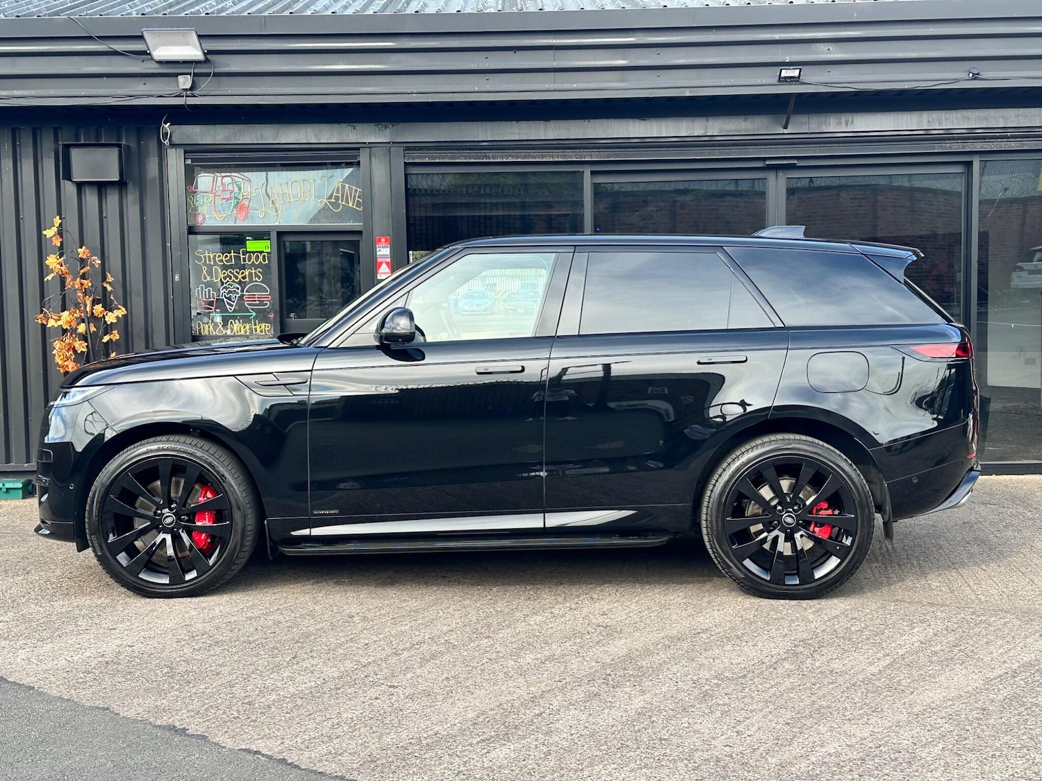 Used Land Rover Range Rover Sport 2023 for sale - 76226638: Photo 11