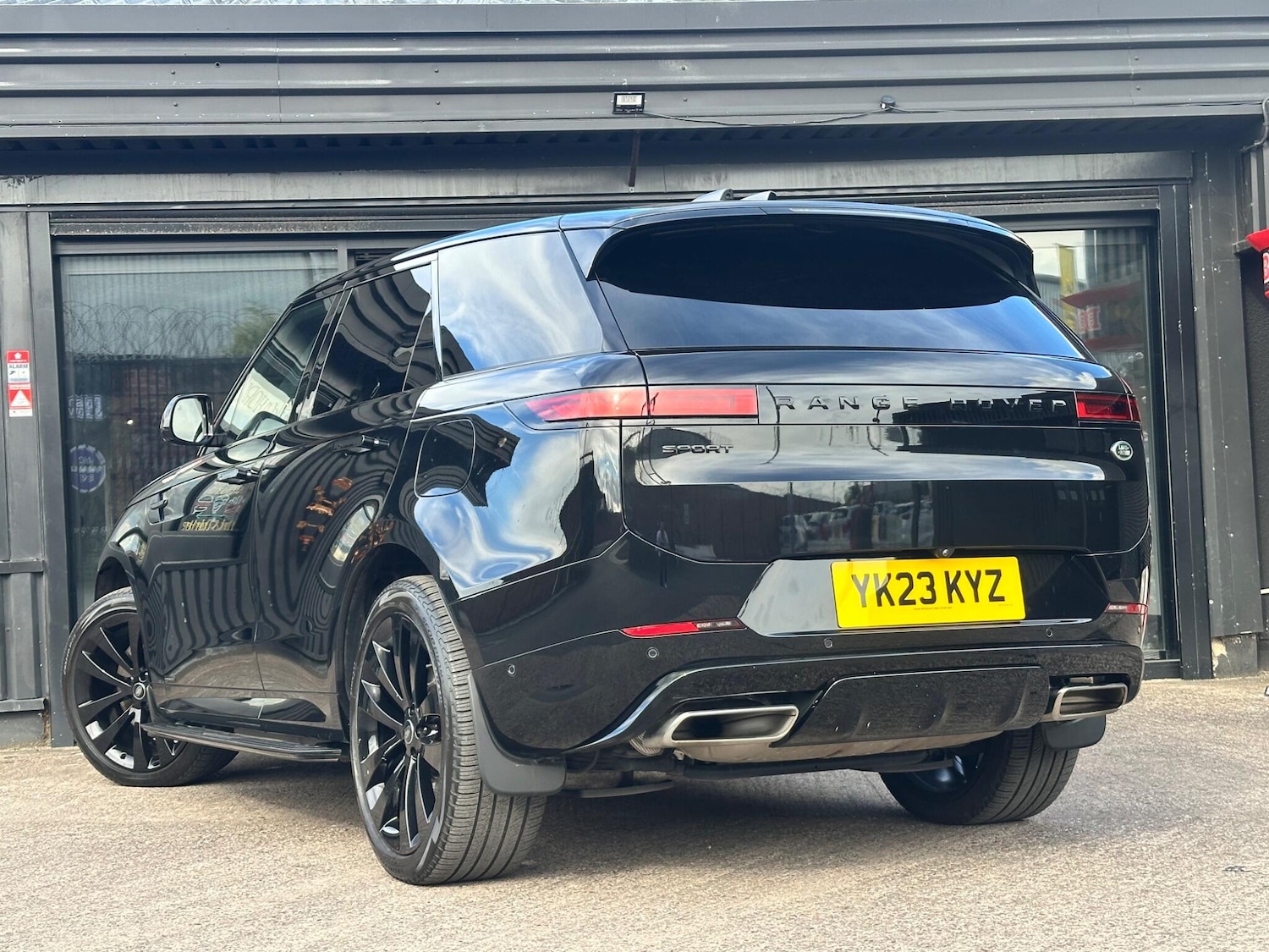 Used Land Rover Range Rover Sport 2023 for sale - 76226638: Photo 13