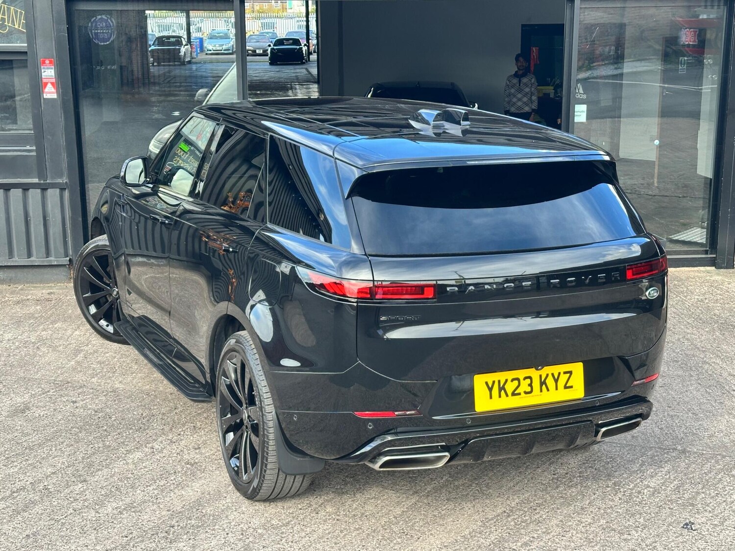 Used Land Rover Range Rover Sport 2023 for sale - 76226638: Photo 14