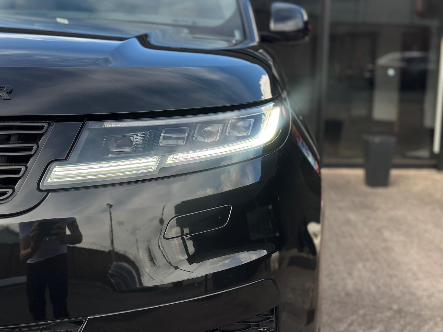 Used Land Rover Range Rover Sport 2023 for sale - 76226638: Photo 4