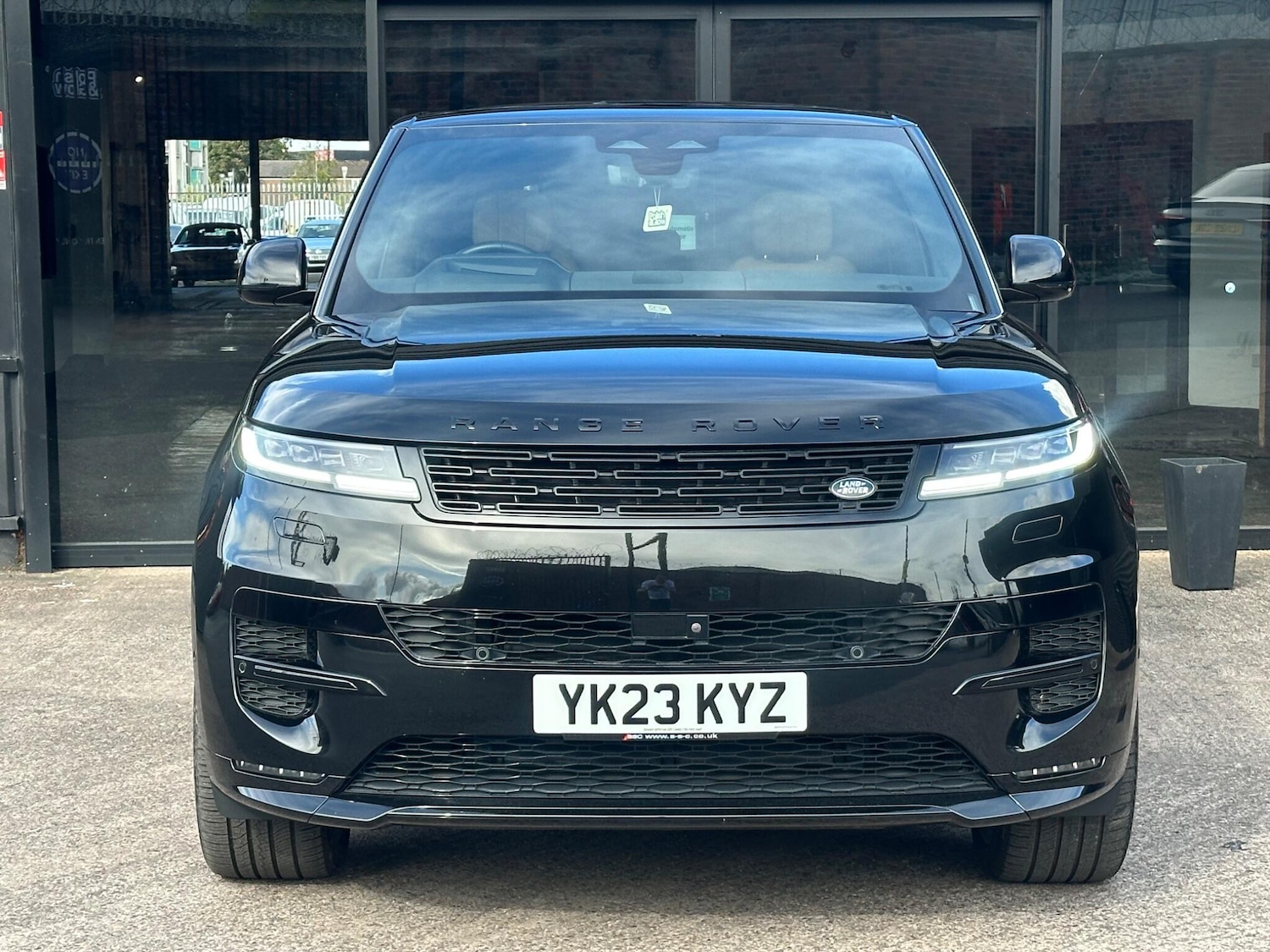 Used Land Rover Range Rover Sport 2023 for sale - 76226638: Photo 5