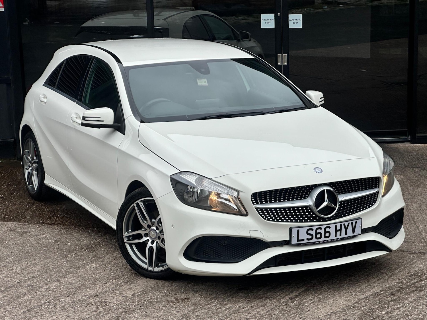 Used Mercedes-Benz A-Class 2016 for sale - 76239155: Photo 1