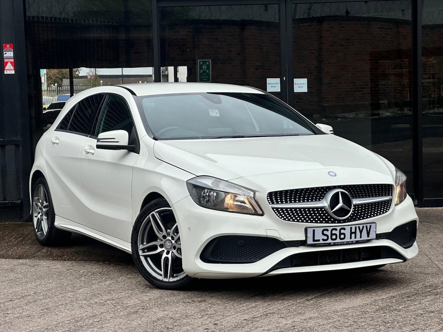 Used Mercedes-Benz A-Class 2016 for sale - 76239155: Photo 2
