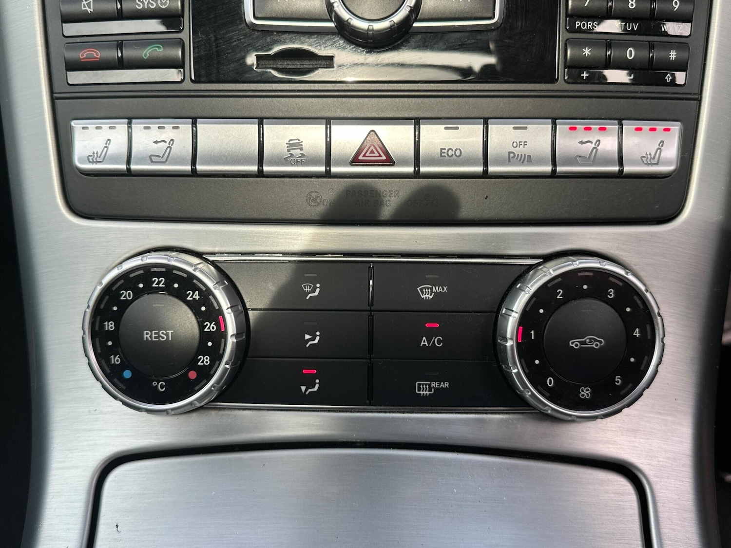 Used Mercedes-Benz SLK 2014 for sale - 76409209: Photo 27