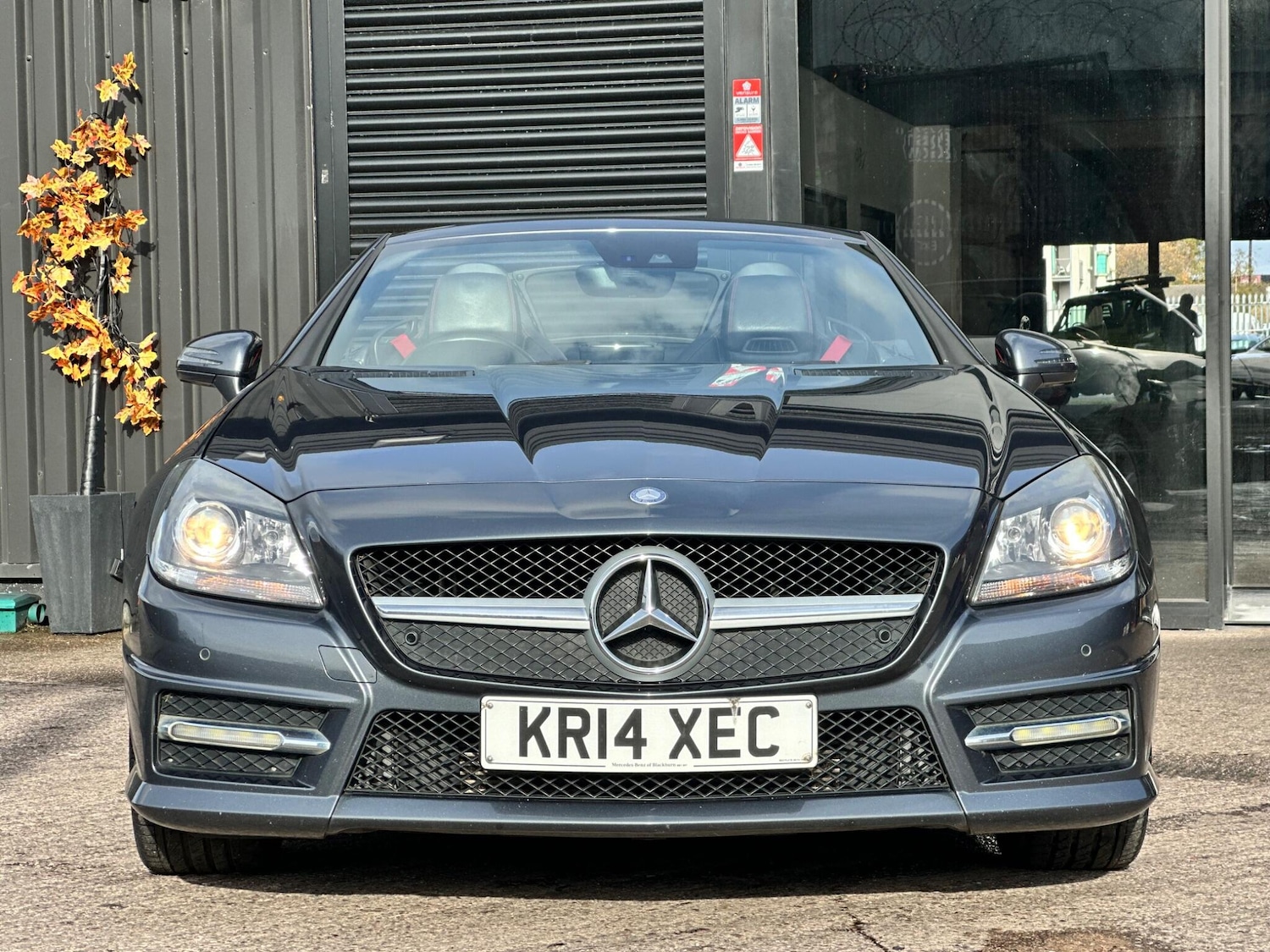 Used Mercedes-Benz SLK 2014 for sale - 76409209: Photo 8