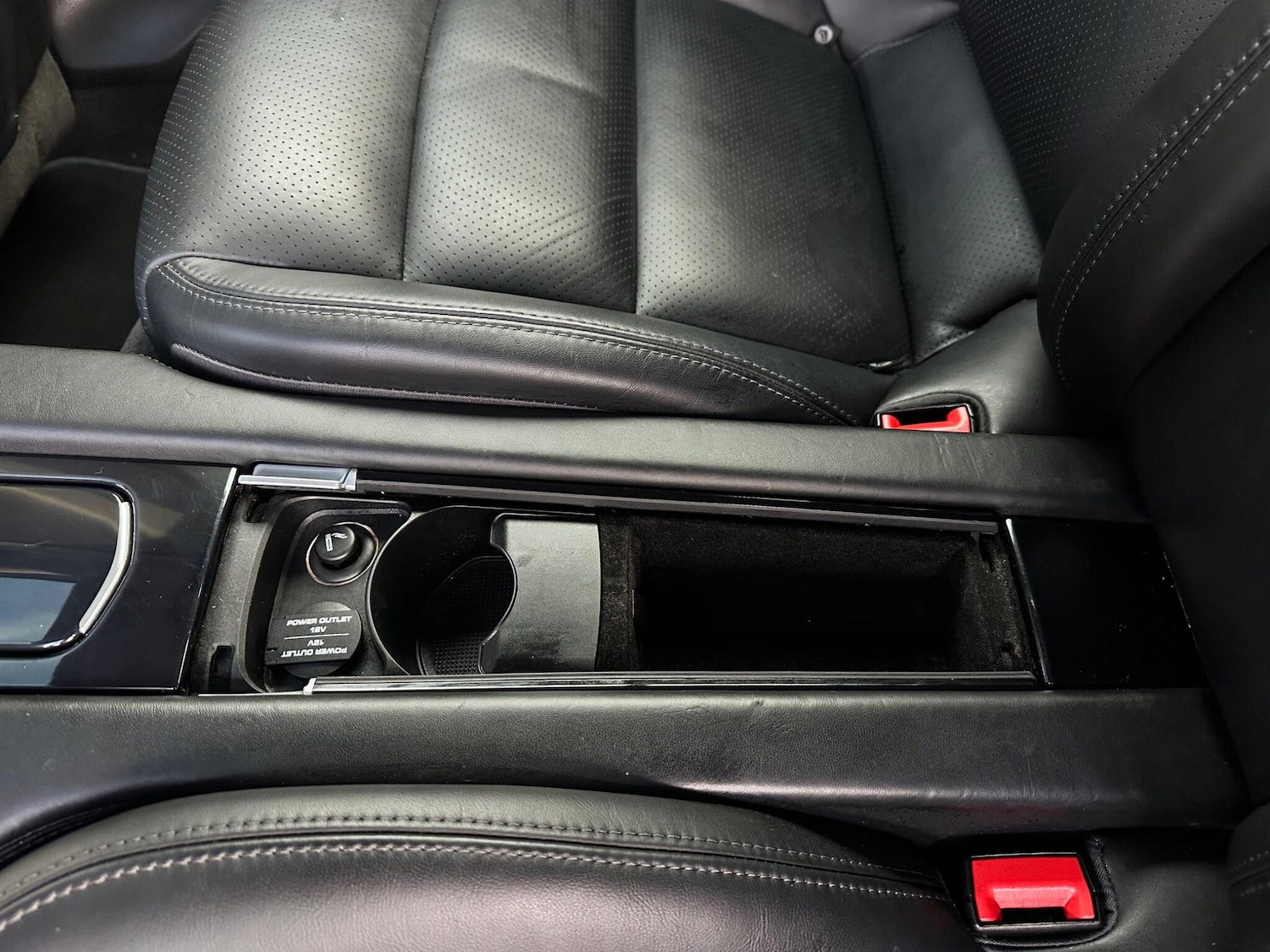 Used Porsche Panamera for sale - 76632950: Photo 24