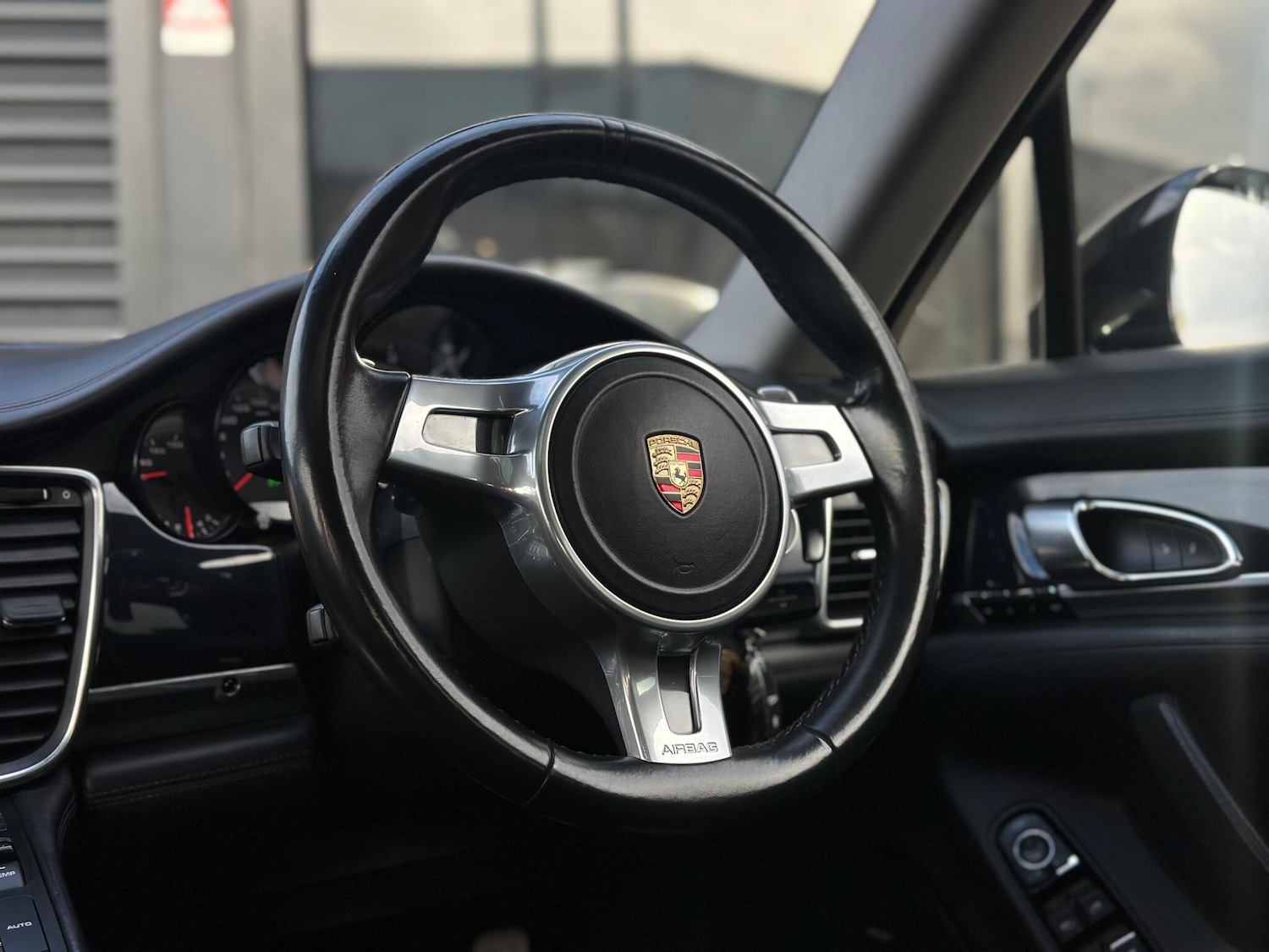 Used Porsche Panamera for sale - 76632950: Photo 28