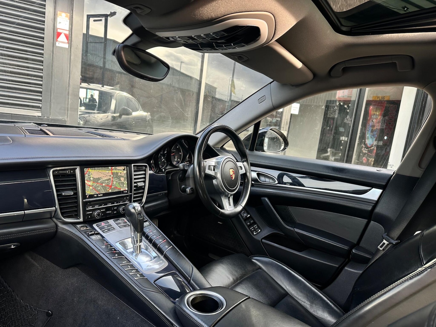 Used Porsche Panamera for sale - 76632950: Photo 31