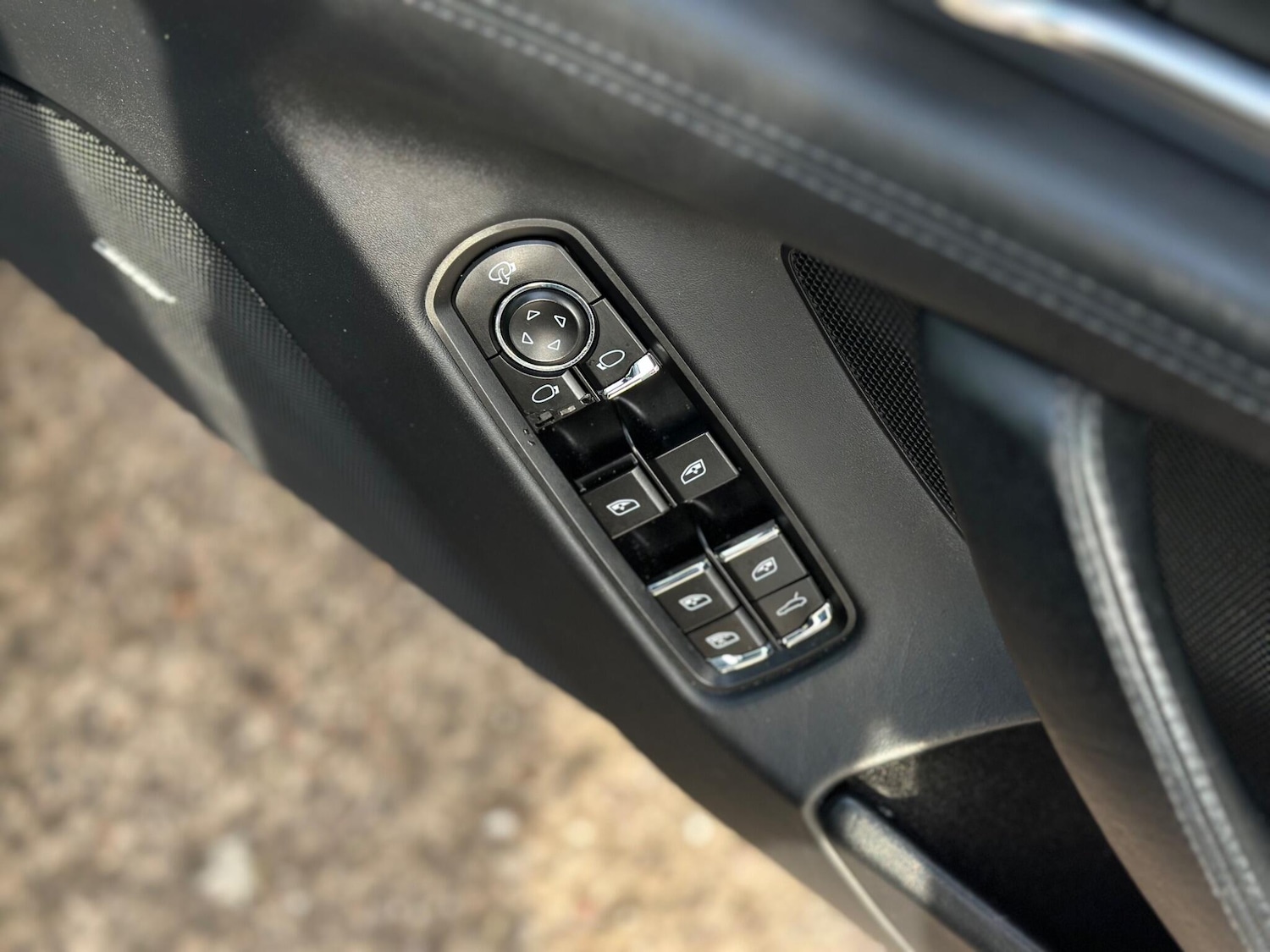 Used Porsche Panamera for sale - 76632950: Photo 38