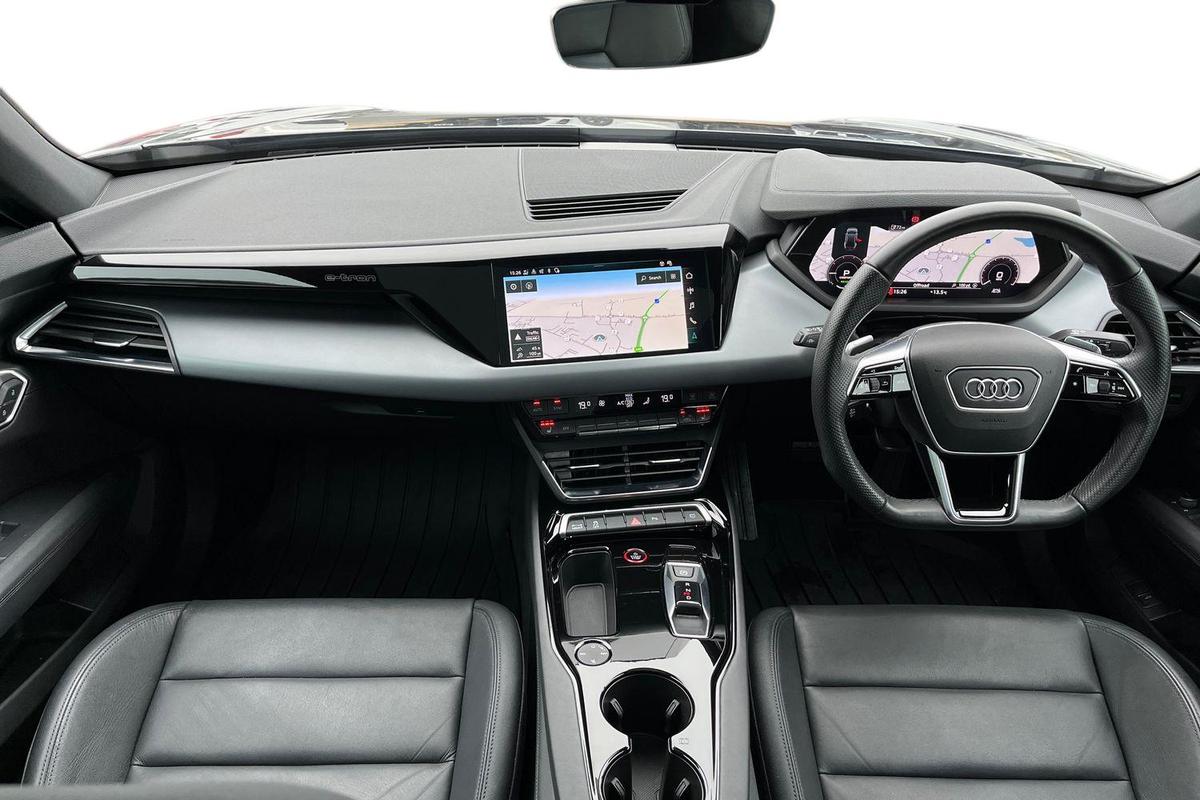 Used Audi e-tron GT 2022 for sale - 76674048: Photo 10