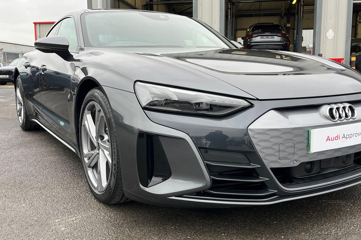 Used Audi e-tron GT 2022 for sale - 76674048: Photo 19