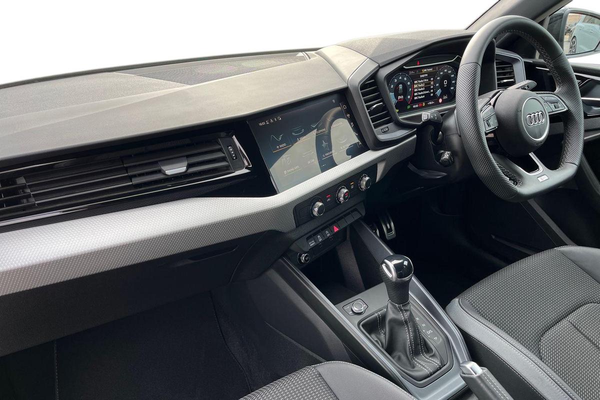 Used Audi A1 2025 for sale - 76680480: Photo 2