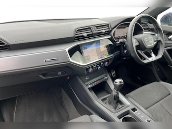 Used Audi Q3 2023 for sale - 76231218: Photo
