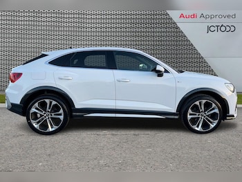 Used Audi Q3 2023 for sale - 77138404: Photo