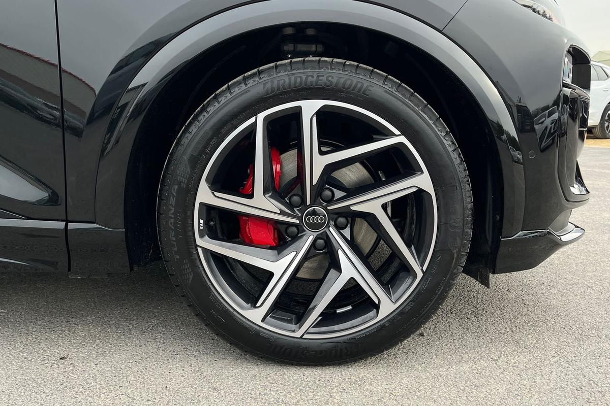 Used Audi Q6 e-tron 2025 for sale - 77533070: Photo 5