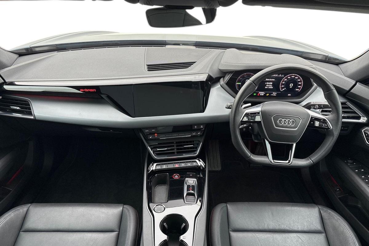 Used Audi e-tron GT 2023 for sale - 77582008: Photo 10