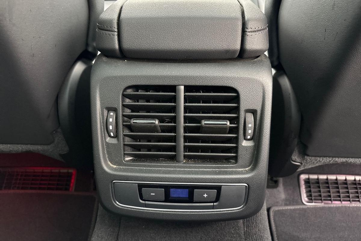 Used Audi e-tron GT 2023 for sale - 77582008: Photo 25