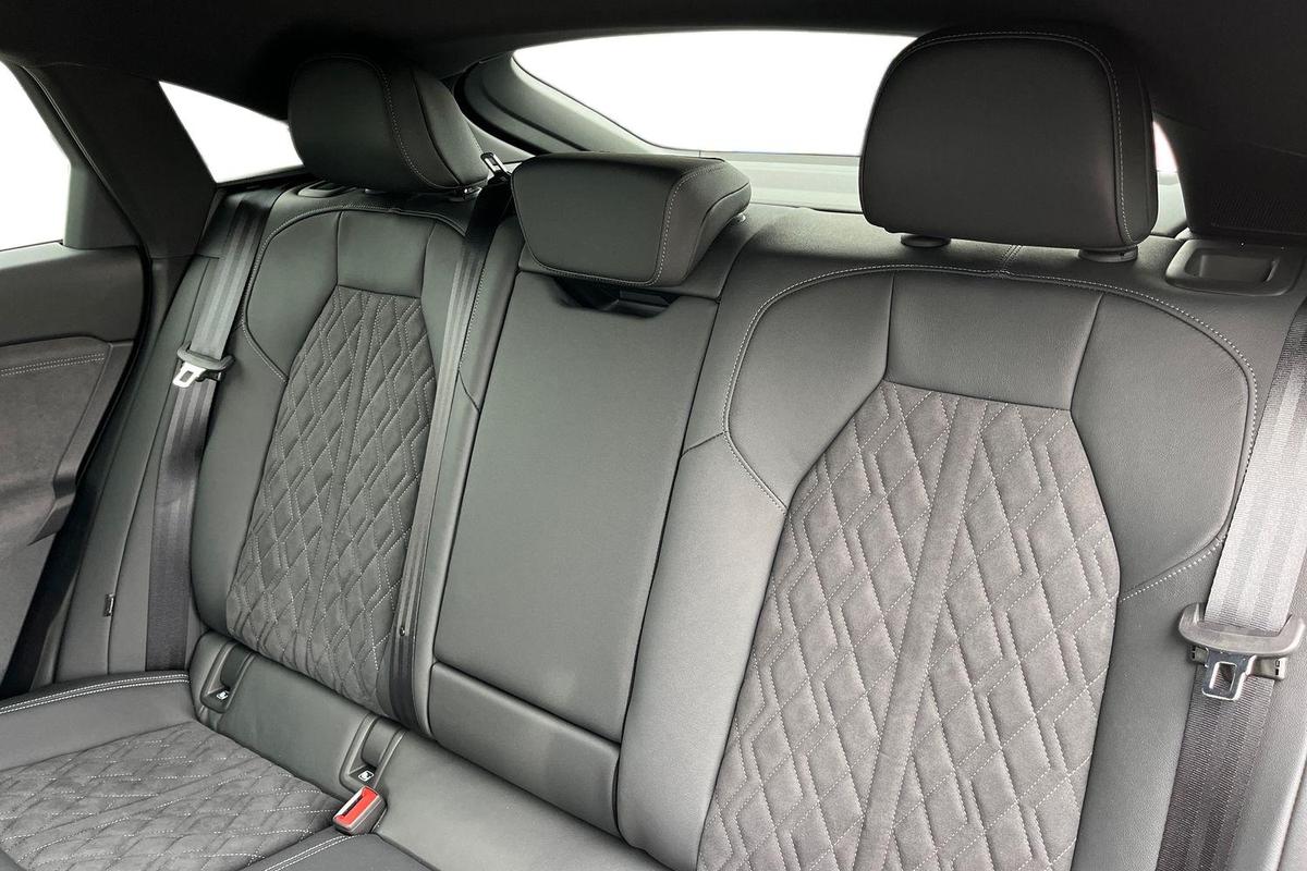 Used Audi Q6 e-tron 2025 for sale - 76679574: Photo 9