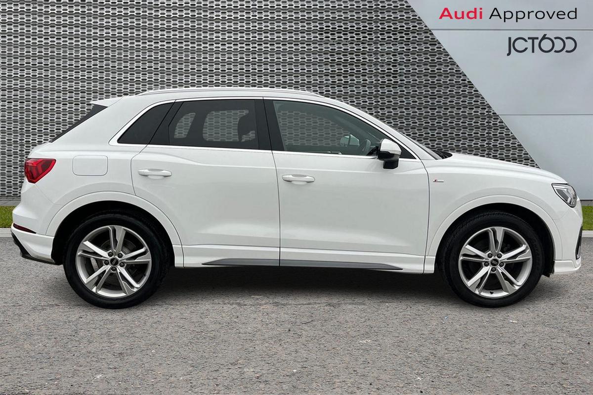 Used Audi Q3 2022 for sale - 77532952: Photo 4