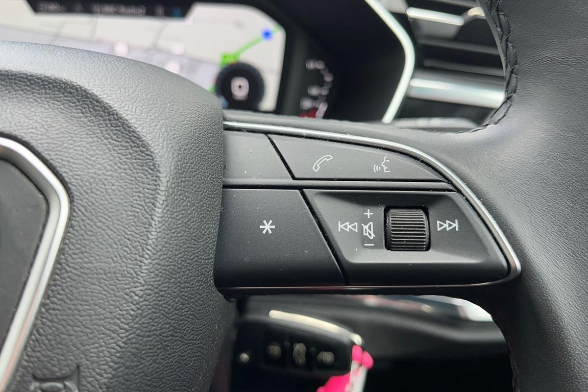 Used Audi Q3 2023 for sale - 76231247: Photo 17