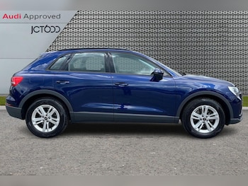 Used Audi Q3 2023 for sale - 76231247: Photo