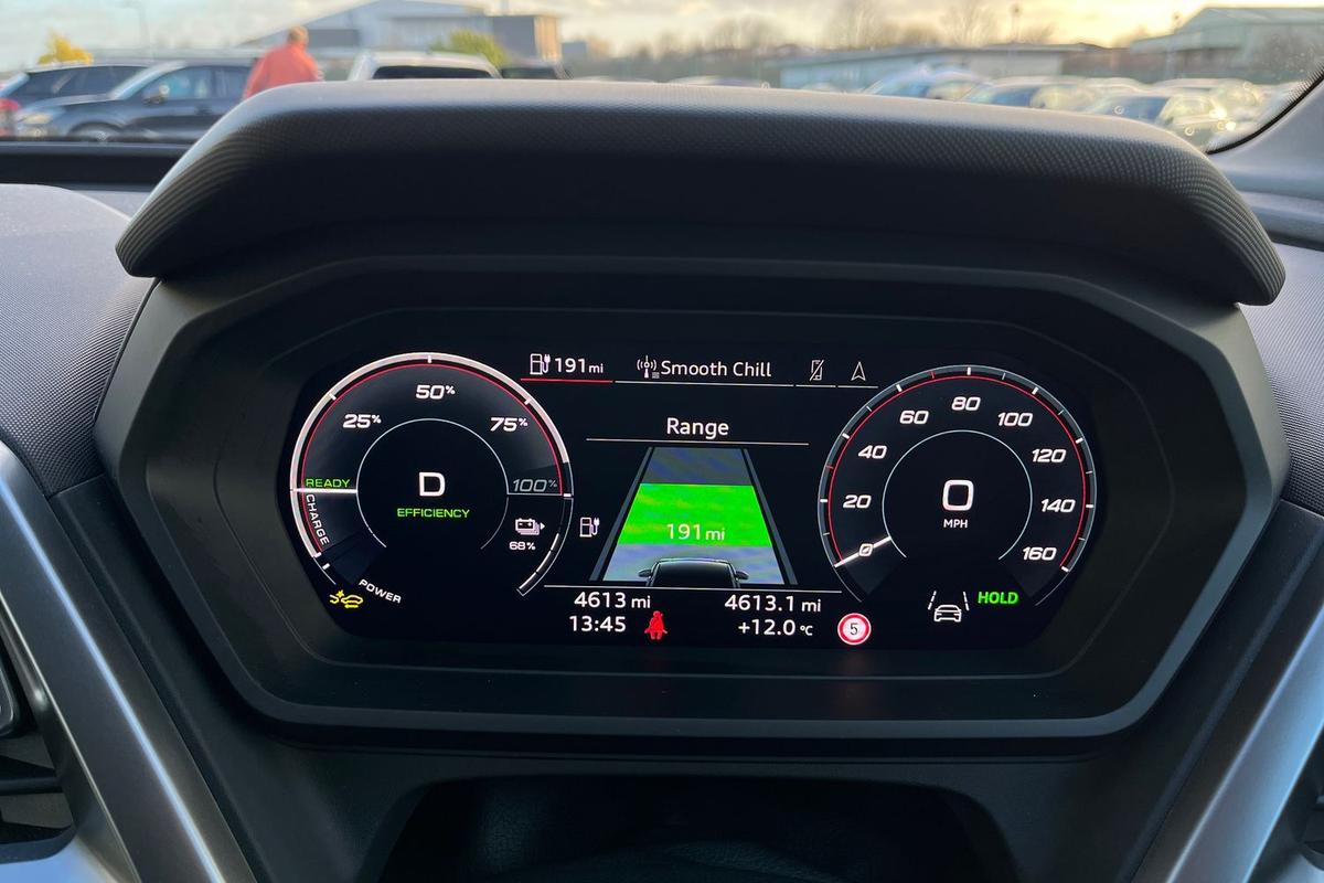 Used Audi Q4 e-tron 2025 for sale - 77532851: Photo 15