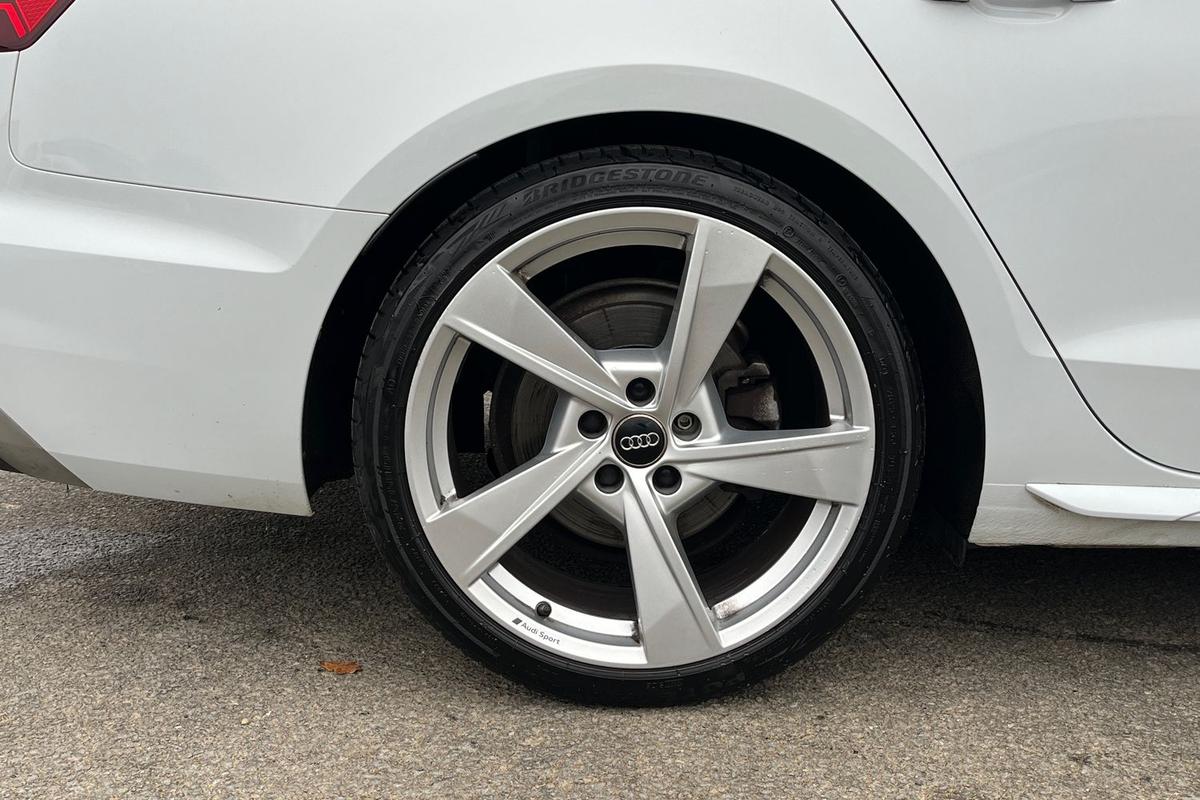 Used Audi A4 2020 for sale - 77533220: Photo 5