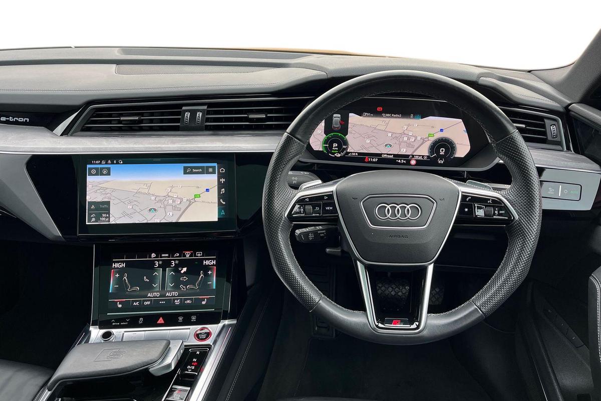 Used Audi e-tron 2022 for sale - 77379418: Photo 11