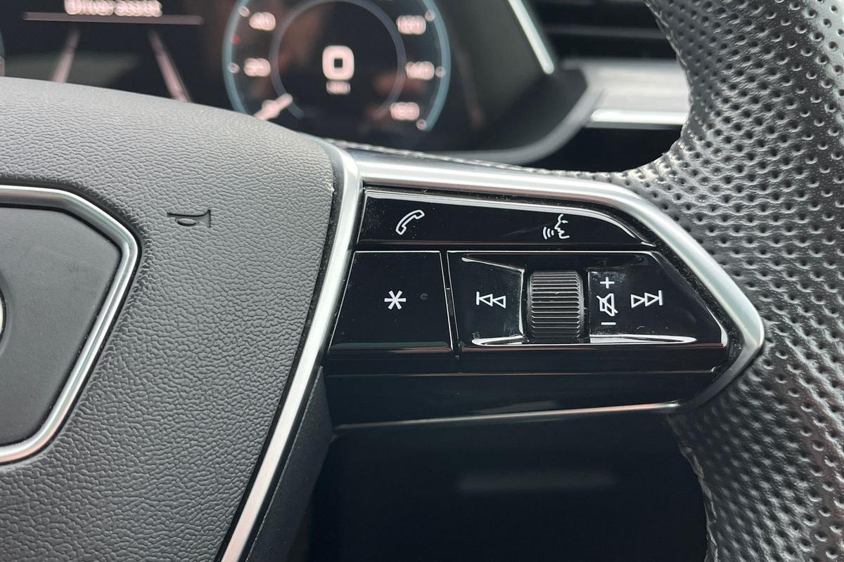 Used Audi e-tron 2022 for sale - 77379418: Photo 17