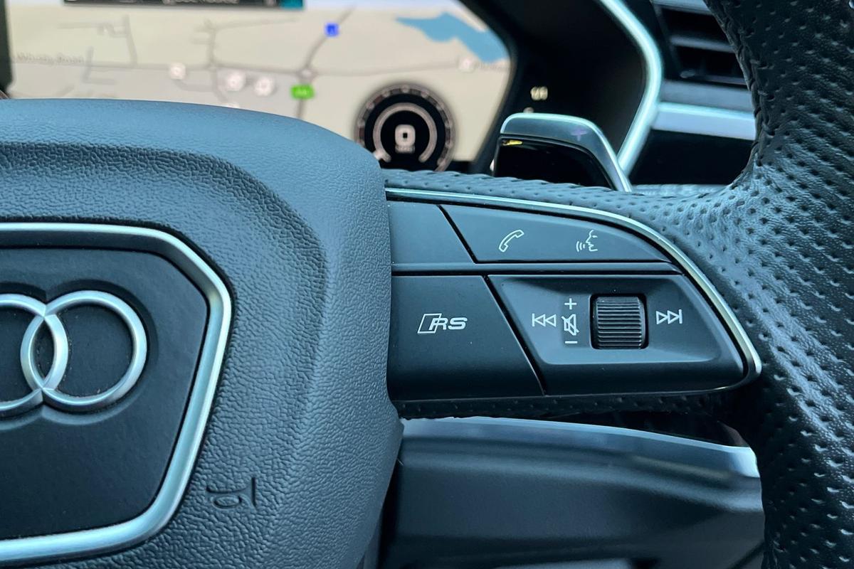 Used Audi RS Q3 2022 for sale - 76675240: Photo 17