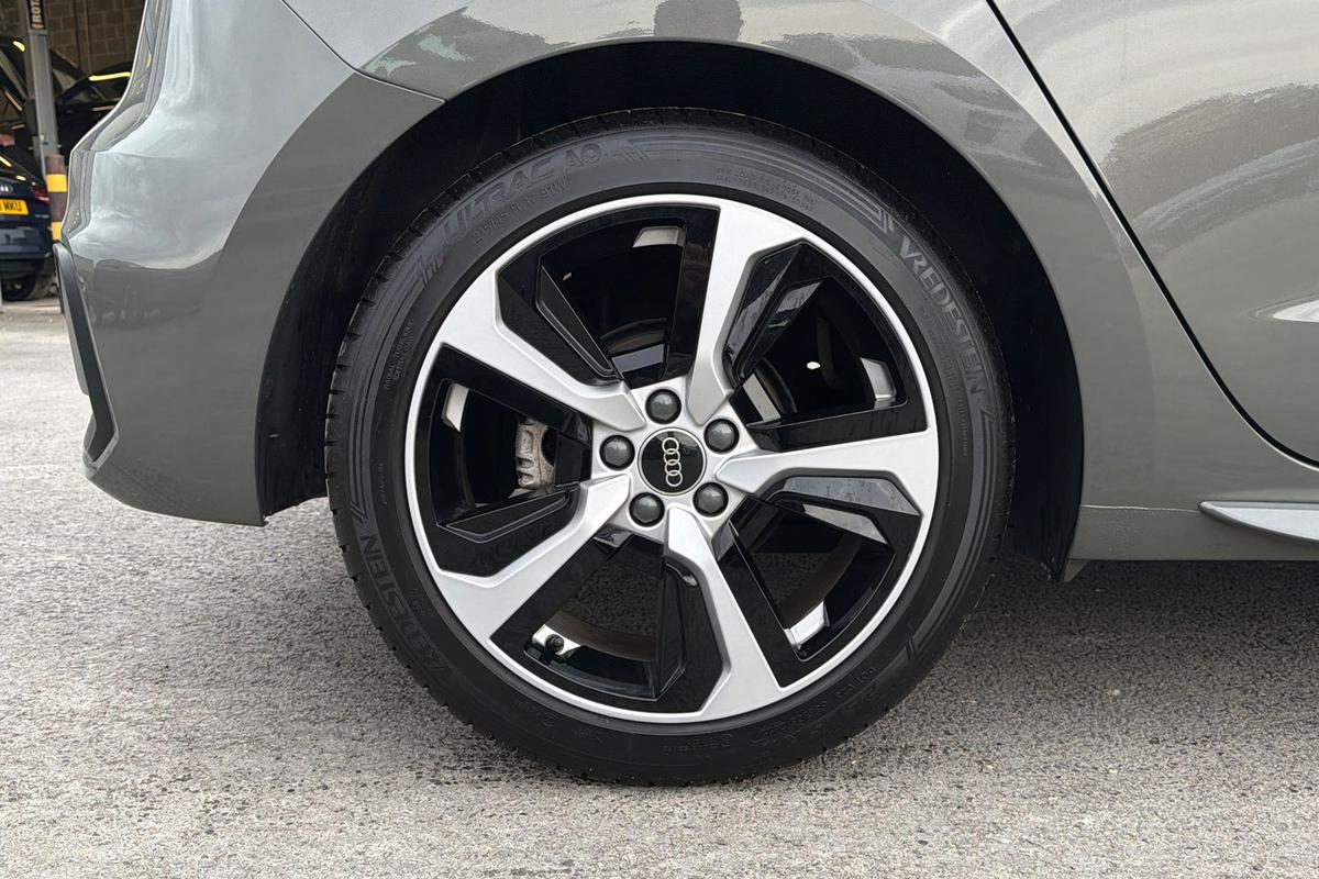 Used Audi A1 2022 for sale - 76674216: Photo 5