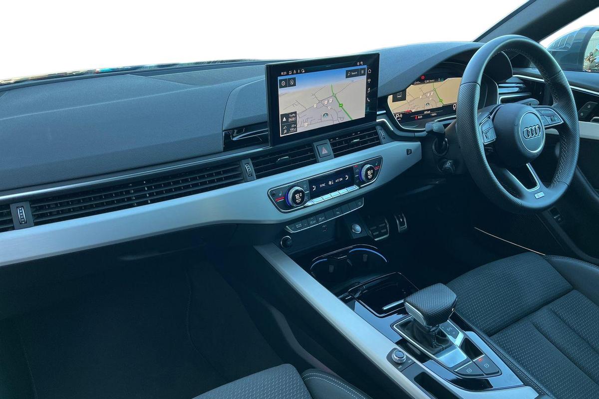 Used Audi A4 2023 for sale - 76675878: Photo 2