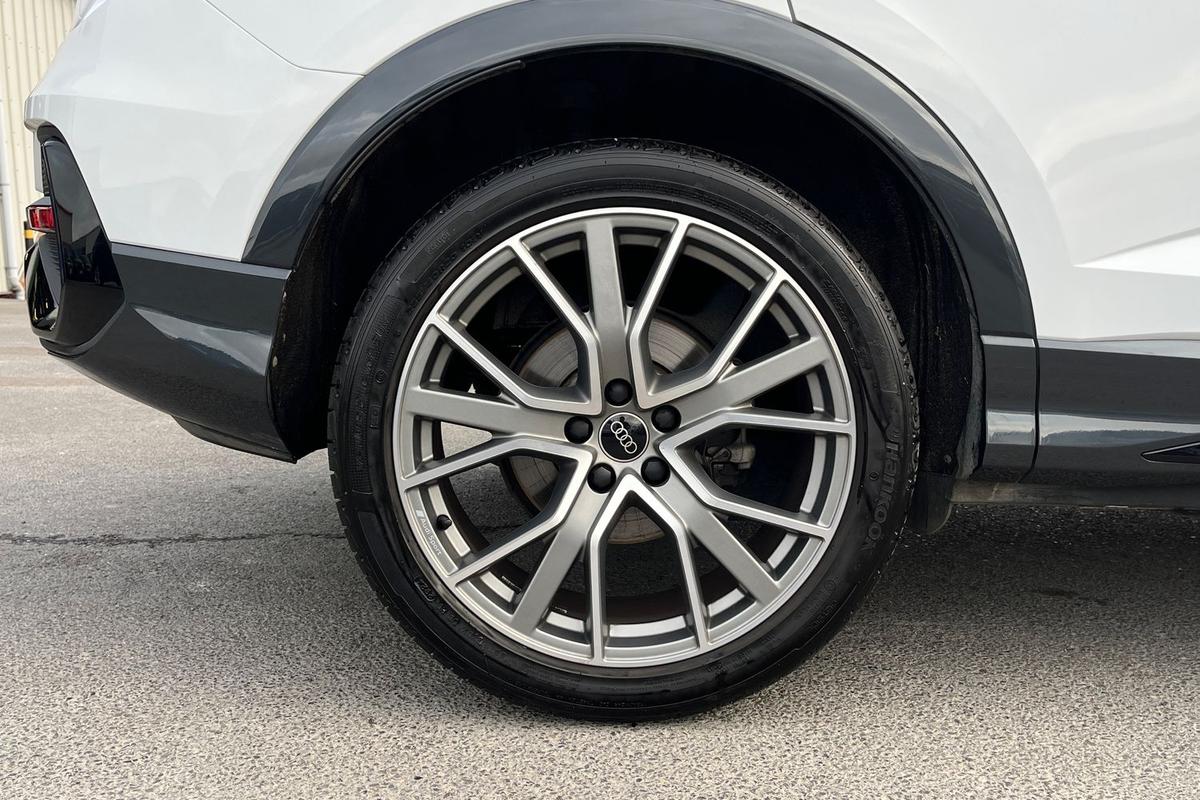 Used Audi Q3 2024 for sale - 76676612: Photo 5