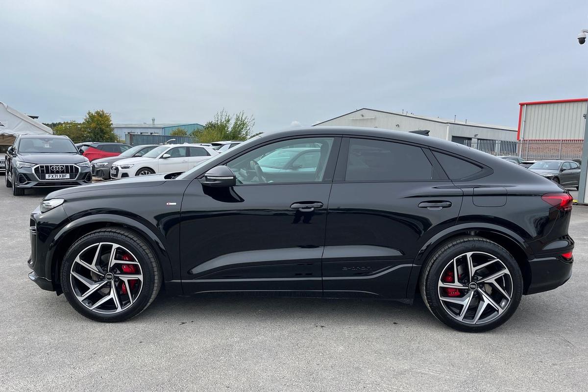 Used Audi Q6 e-tron 2025 for sale - 78141186: Photo 23