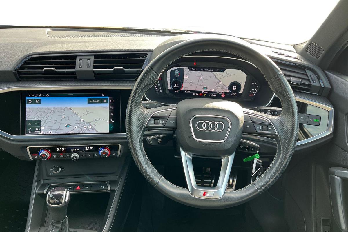 Used Audi Q3 2022 for sale - 76675463: Photo 11