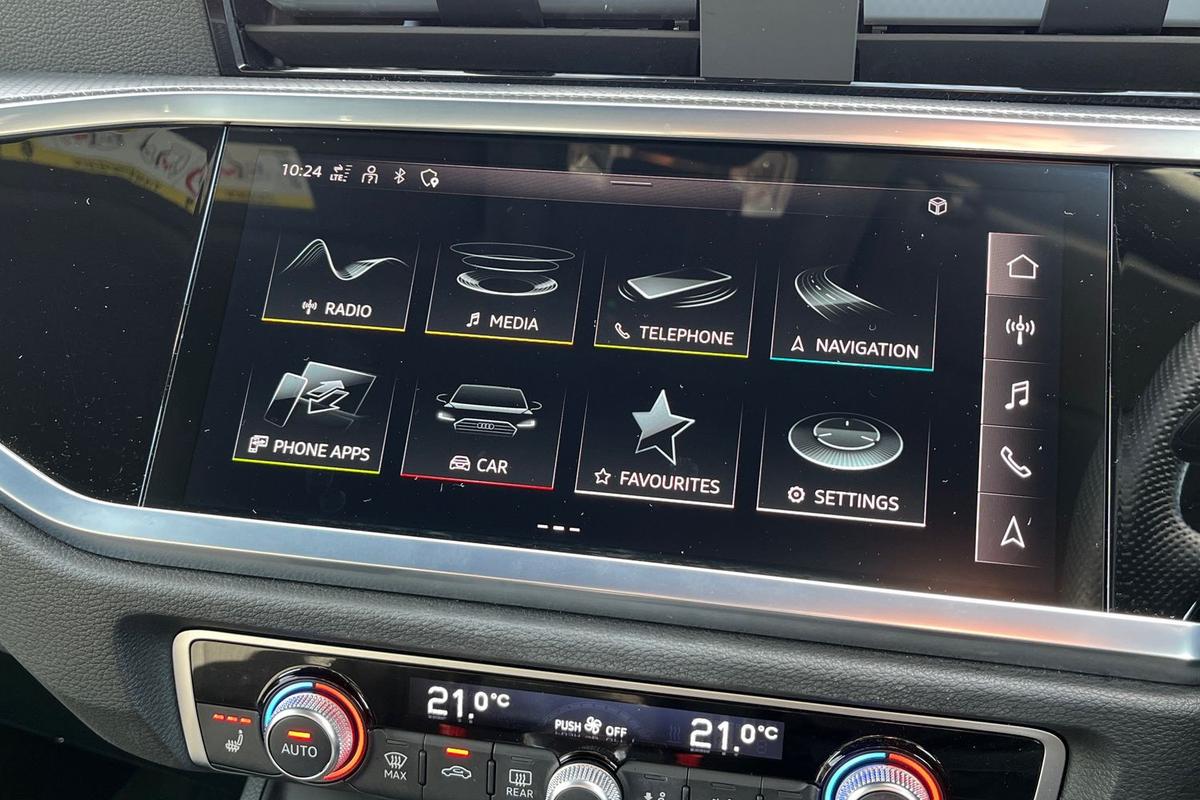 Used Audi Q3 2022 for sale - 76675463: Photo 13