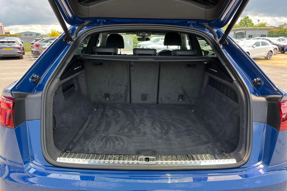 Used Audi Q8 2024 for sale - 77533102: Photo 12