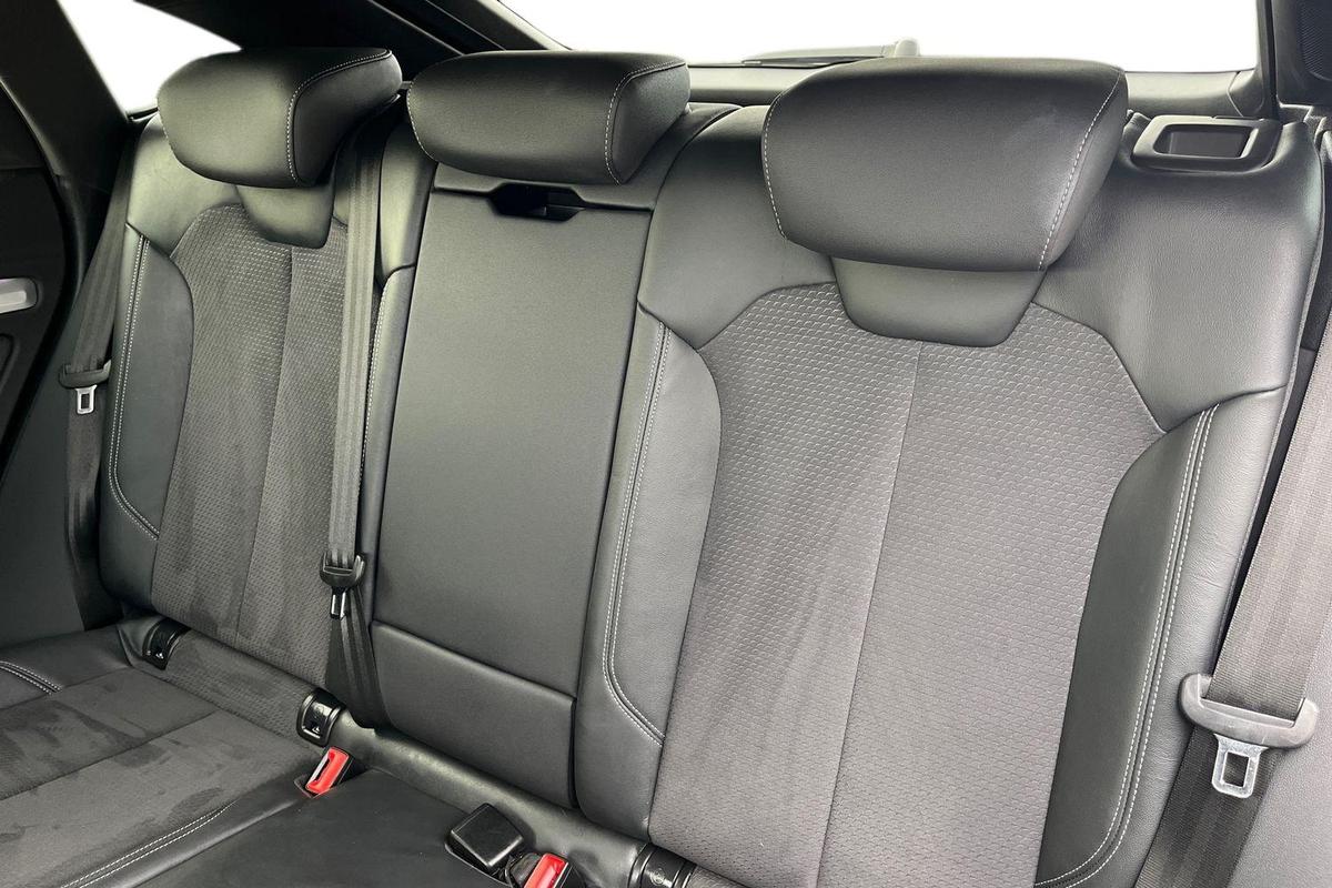 Used Audi Q5 2023 for sale - 76676820: Photo 9