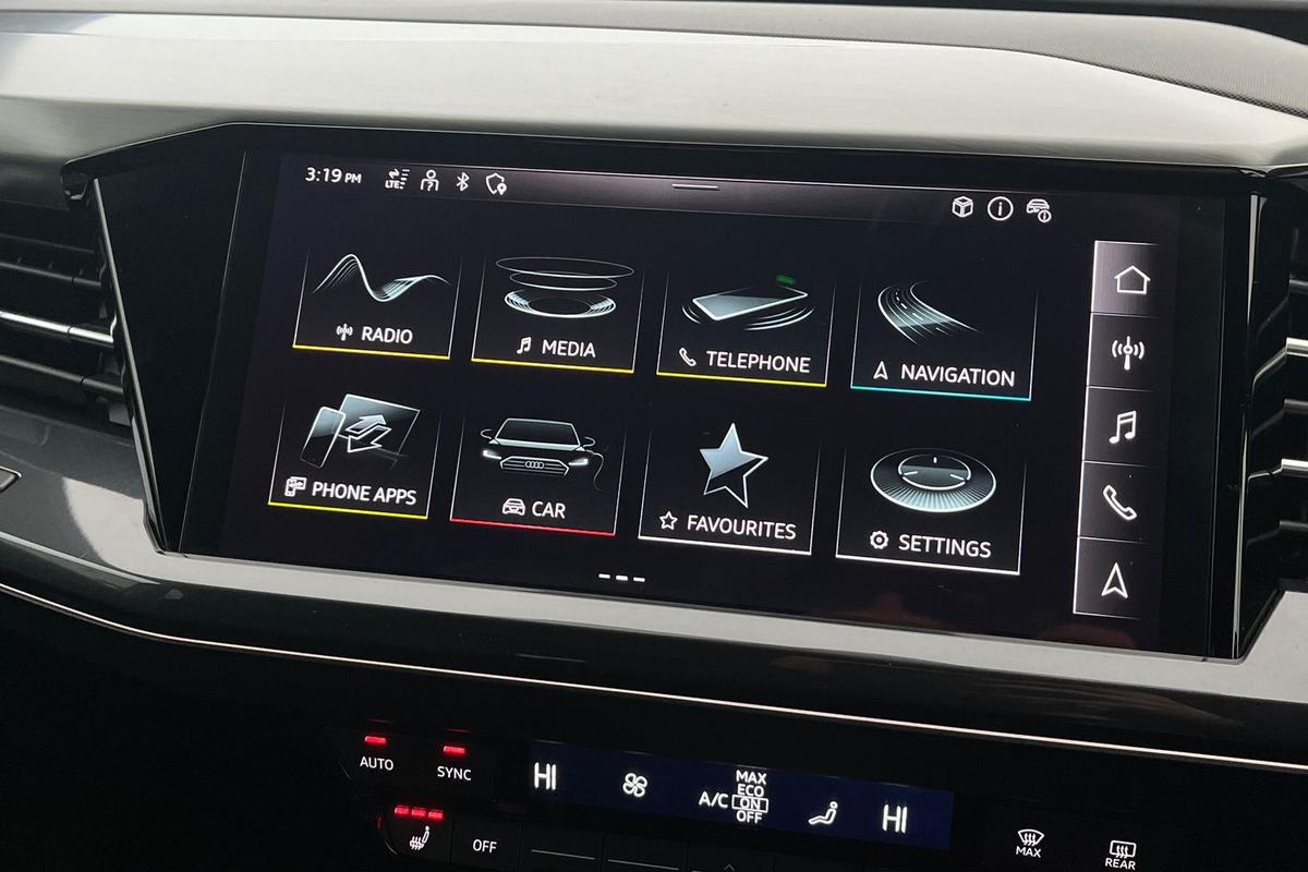 Used Audi Q4 e-tron 2023 for sale - 77532834: Photo 13