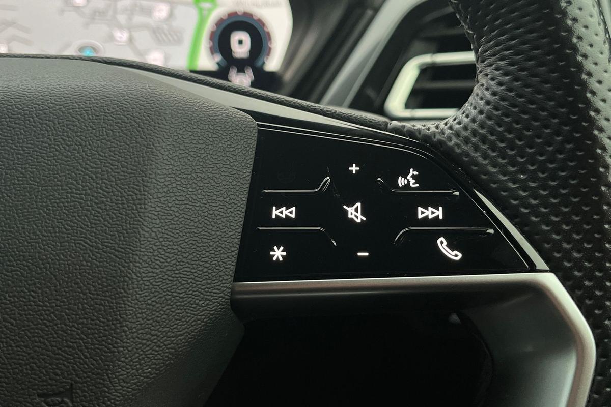 Used Audi Q4 e-tron 2023 for sale - 77532834: Photo 17