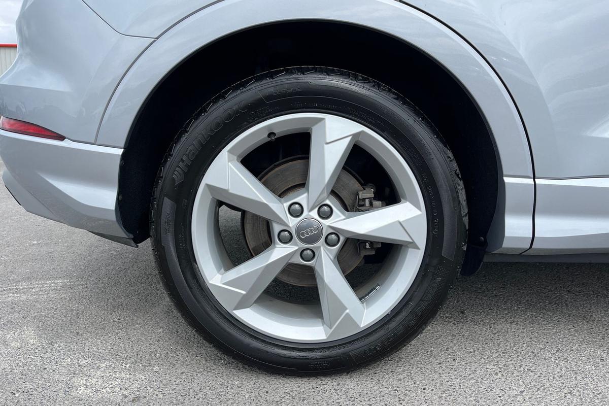 Used Audi Q3 2019 for sale - 76673700: Photo 5