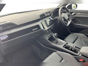 Used Audi Q3 2025 for sale - 76680265: Photo