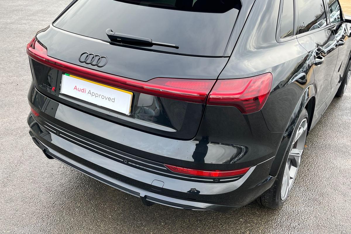 Used Audi e-tron 2022 for sale - 77533339: Photo 18